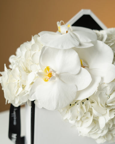 White haven Flower Box